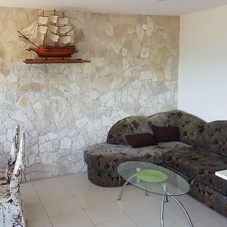 Apartment Dubravko *